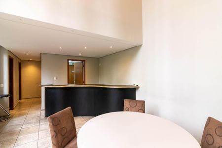 Apartamento à venda com 70m², 2 quartos e 2 vagas Apartamento à venda com 70m², 2 quartos e 2 vagasÁrea comum - Salão de festas