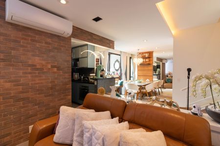 Apartamento à venda com 70m², 2 quartos e 2 vagas Apartamento à venda com 70m², 2 quartos e 2 vagasSala de TV