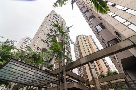 Apartamento à venda com 70m², 2 quartos e 2 vagas Apartamento à venda com 70m², 2 quartos e 2 vagasFachada do Prédio