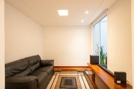 Casa à venda com 128m², 3 quartos e 2 vagasSala 2