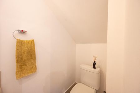 Casa à venda com 128m², 3 quartos e 2 vagasLavabo