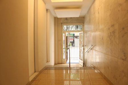 Apartamento à venda com 170m², 2 quartos e sem vagaFachada e portaria