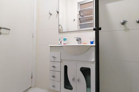 Apartamento à venda com 170m², 2 quartos e sem vaga Apartamento à venda com 170m², 2 quartos e sem vagaBanheiro