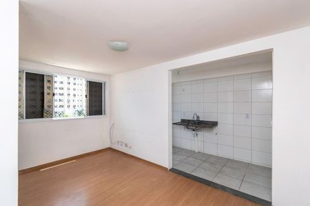 Sala de apartamento para alugar com 2 quartos, 60m² em Colégio, Rio de Janeiro