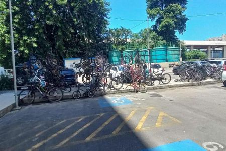 Apartamento para alugar com 60m², 2 quartos e 1 vagaÁrea comum - Bicicletário