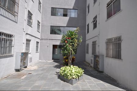 Apartamento à venda com 58m², 2 quartos e 1 vagaÁrea comum
