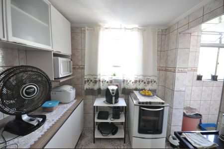 Apartamento à venda com 58m², 2 quartos e 1 vagaCozinha