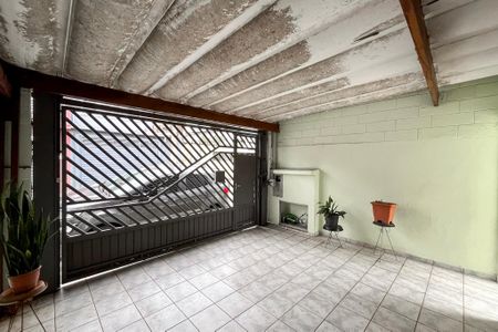 Casa para alugar com 120m², 2 quartos e 1 vaga Casa para alugar com 120m², 2 quartos e 1 vagaGaragem