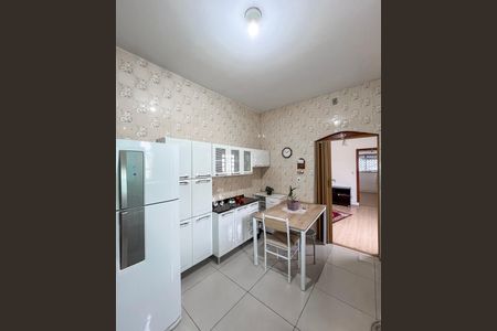 Casa para alugar com 120m², 2 quartos e 1 vaga Casa para alugar com 120m², 2 quartos e 1 vagaCozinha