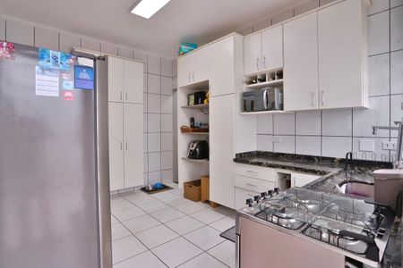 Casa à venda com 134m², 3 quartos e 2 vagasCozinha