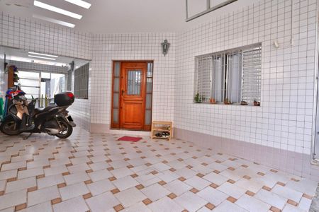 Casa à venda com 134m², 3 quartos e 2 vagasGaragem