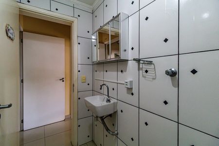 Casa para alugar com 30m², 1 quarto e sem vagaBanheiro