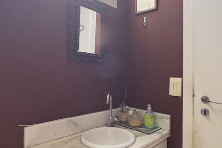 Casa de condomínio para alugar com 90m², 3 quartos e 2 vagasLavabo