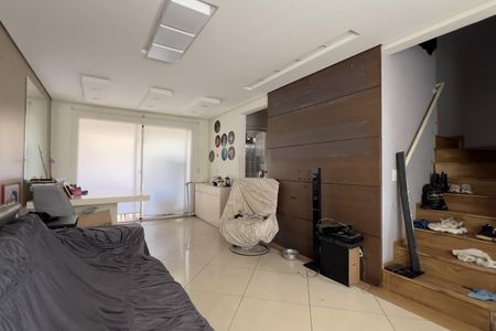Casa de condomínio para alugar com 90m², 3 quartos e 2 vagasSala