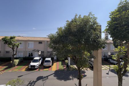 Casa de condomínio para alugar com 90m², 3 quartos e 2 vagasVista do Quarto 1