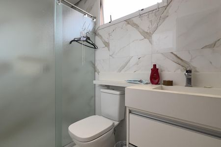 Casa de condomínio para alugar com 90m², 3 quartos e 2 vagasBanheiro
