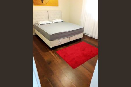 Quarto de apartamento para alugar com 3 quartos, 105m² em Jardim Santa Maria, Guarujá