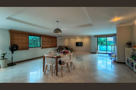 Sala de apartamento para alugar com 4 quartos, 312m² em Recreio dos Bandeirantes, Rio de Janeiro