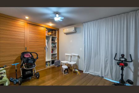 Apartamento para alugar com 312m², 4 quartos e 3 vagasQuarto 2