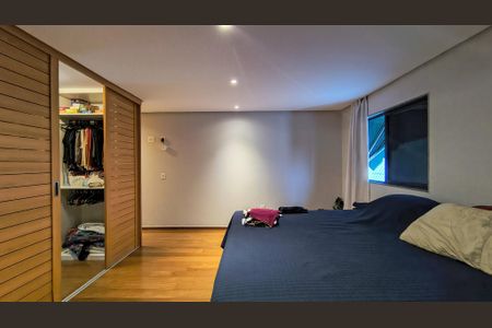 Apartamento para alugar com 312m², 4 quartos e 3 vagasSuíte