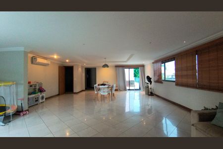 Sala de apartamento para alugar com 4 quartos, 312m² em Recreio dos Bandeirantes, Rio de Janeiro
