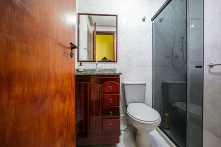 Apartamento à venda com 77m², 2 quartos e 1 vagaBanheiro Social