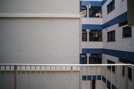 Apartamento à venda com 77m², 2 quartos e 1 vagaQuarto 2 Vista