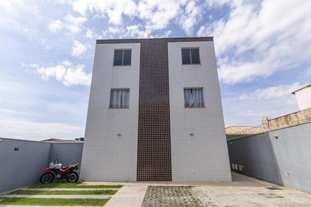 Apartamento para alugar com 70m², 3 quartos e 1 vaga Apartamento para alugar com 70m², 3 quartos e 1 vagaFachada