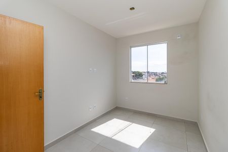 Quarto 2 de apartamento para alugar com 3 quartos, 70m² em Vila Jardim Leblon, Belo Horizonte