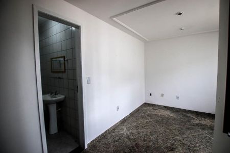 Sala de casa de condomínio para alugar com 3 quartos, 140m² em Itapuã, Salvador