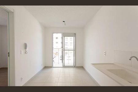 Sala de apartamento para alugar com 1 quarto, 27m² em Guaiauna, São Paulo