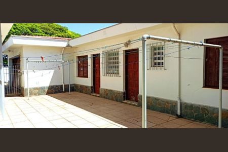 Casa à venda com 239m², 3 quartos e 2 vagasFoto 03