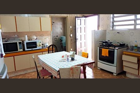 Foto 11 de casa à venda com 3 quartos, 239m² em Vila Polopoli, São Paulo