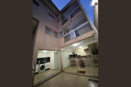 Casa à venda com 160m², 3 quartos e 3 vagasFoto 24