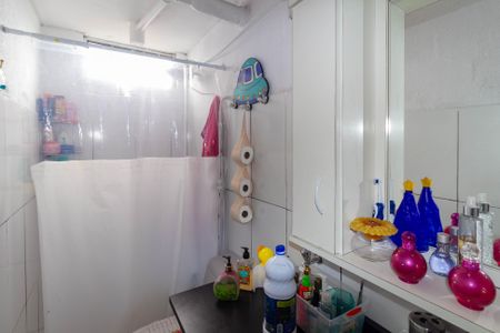 Apartamento à venda com 52m², 2 quartos e 1 vaga Apartamento à venda com 52m², 2 quartos e 1 vagaBanheiro