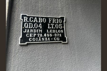 Casa para alugar com 276m², 3 quartos e 2 vagas