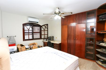 Casa para alugar com 175m², 4 quartos e 2 vagasquarto 3