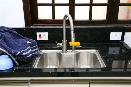 Casa para alugar com 175m², 4 quartos e 2 vagascozinha