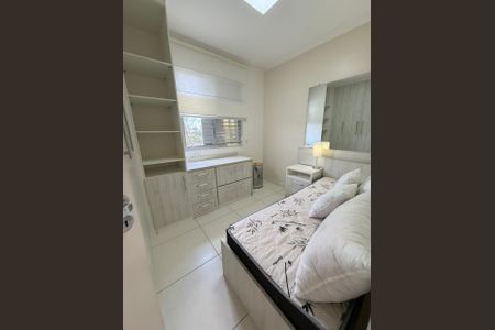 Quarto de apartamento para alugar com 2 quartos, 55m² em Itaquera, São Paulo