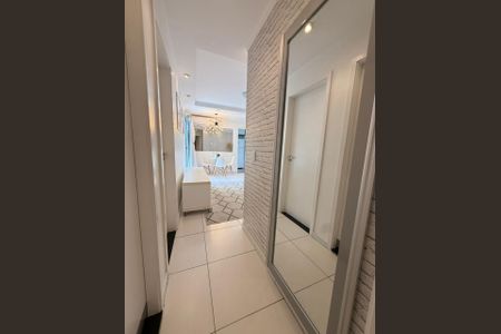 Sala de apartamento para alugar com 2 quartos, 55m² em Itaquera, São Paulo