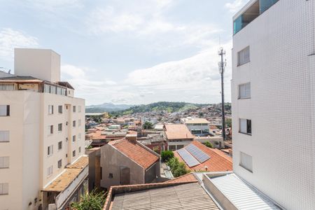 Apartamento à venda com 170m², 5 quartos e 2 vagas Apartamento à venda com 170m², 5 quartos e 2 vagasVista da Cobertura/Área de Serviço