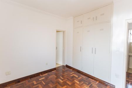 Suíte de apartamento à venda com 5 quartos, 170m² em Ana Lúcia, Belo Horizonte