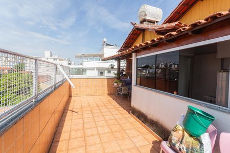 Apartamento à venda com 170m², 5 quartos e 2 vagas Apartamento à venda com 170m², 5 quartos e 2 vagasCobertura/Área de Serviço