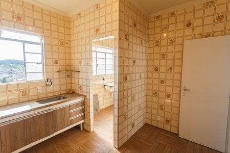 Apartamento à venda com 170m², 5 quartos e 2 vagas Apartamento à venda com 170m², 5 quartos e 2 vagasCozinha