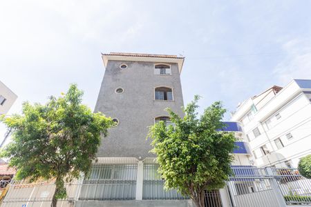 Apartamento à venda com 170m², 5 quartos e 2 vagas Apartamento à venda com 170m², 5 quartos e 2 vagasFachada