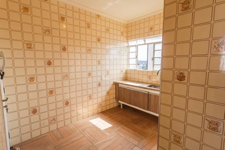 Apartamento à venda com 170m², 5 quartos e 2 vagas Apartamento à venda com 170m², 5 quartos e 2 vagasCozinha