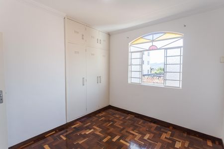 Apartamento à venda com 170m², 5 quartos e 2 vagas Apartamento à venda com 170m², 5 quartos e 2 vagasQuarto 2