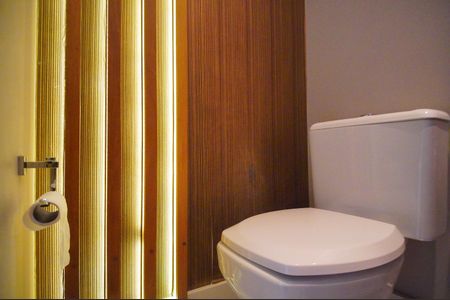 Casa de condomínio à venda com 124m², 3 quartos e 2 vagasLavabo