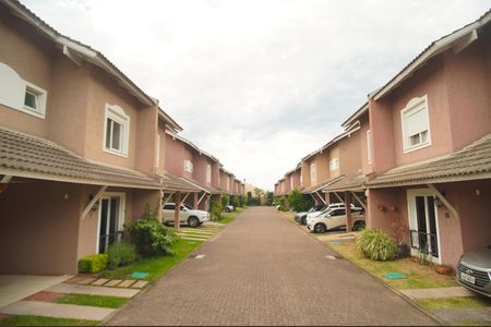 Casa de condomínio à venda com 124m², 3 quartos e 2 vagasÁrea externa