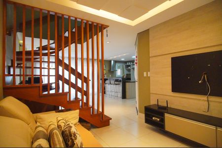 Sala  de casa de condomínio à venda com 3 quartos, 124m² em Pinheiro, São Leopoldo